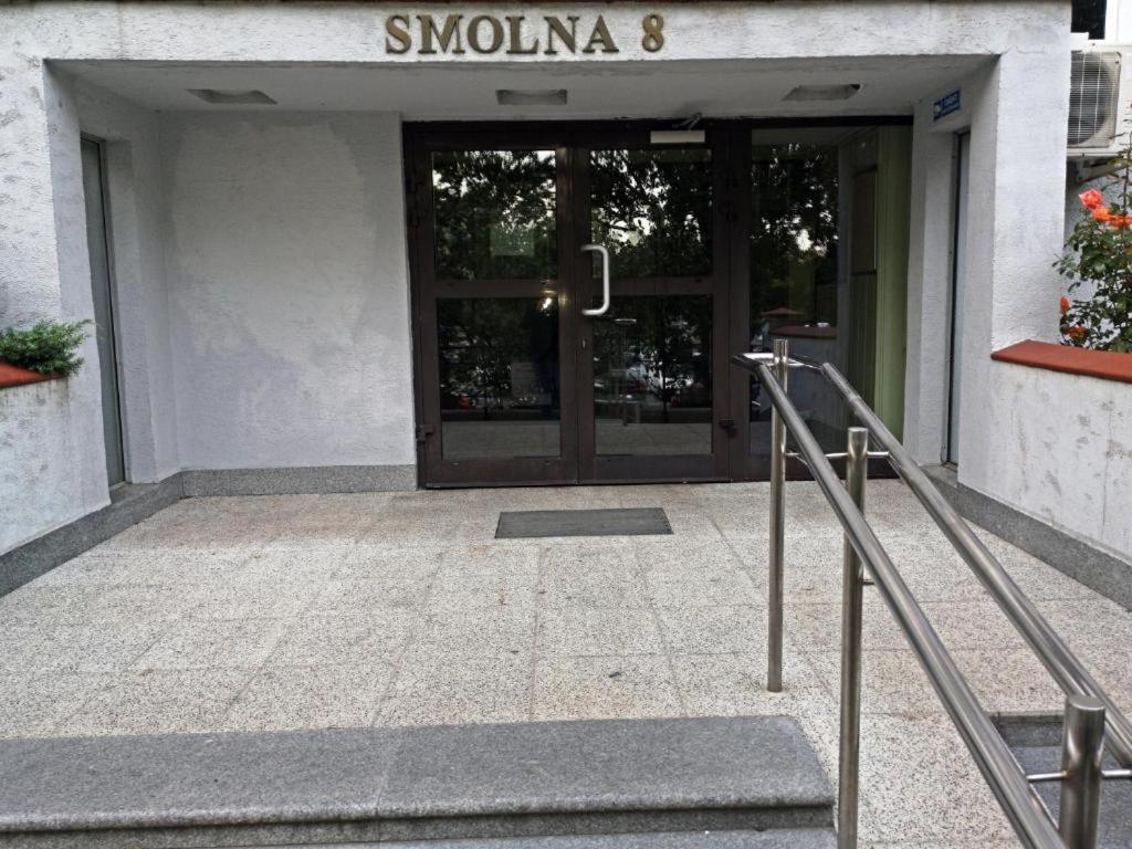 Smolna Happy Apartment Варшава Екстериор снимка